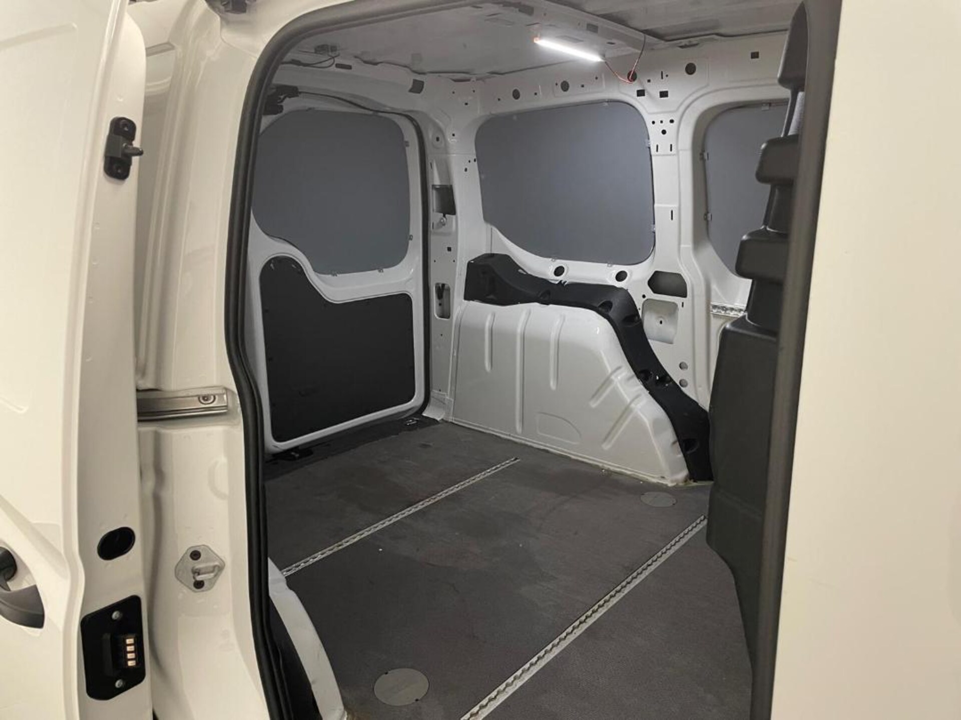 Volkswagen Caddy Cargo