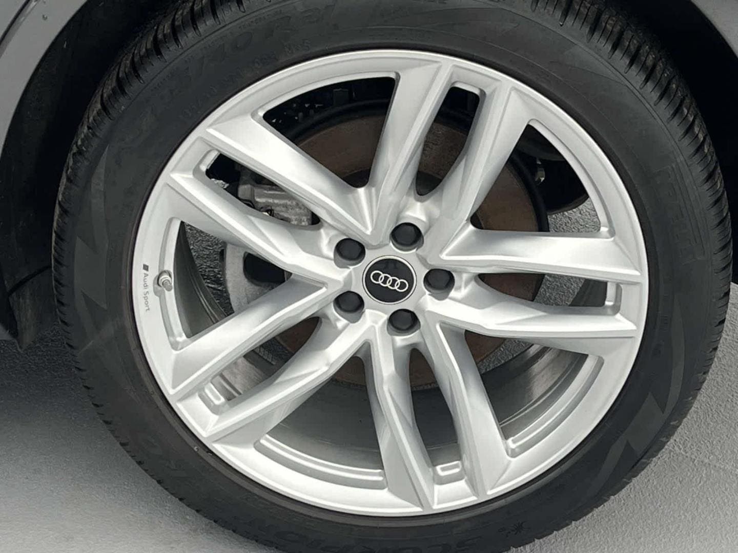 2025 Audi Q7 Premium Plus - Photo 15