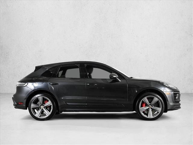 2022 Porsche Macan