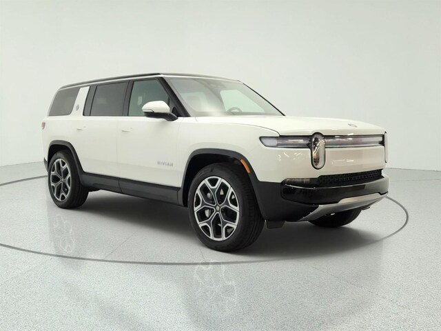 2025 Rivian R1S