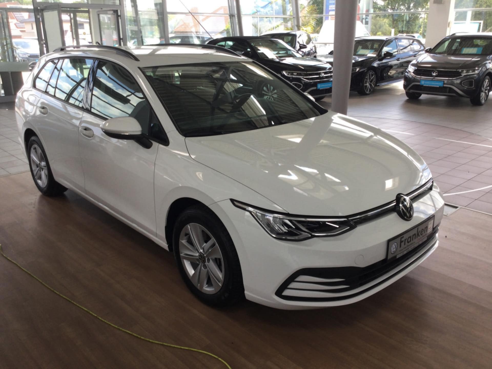 Volkswagen Golf Variant Life