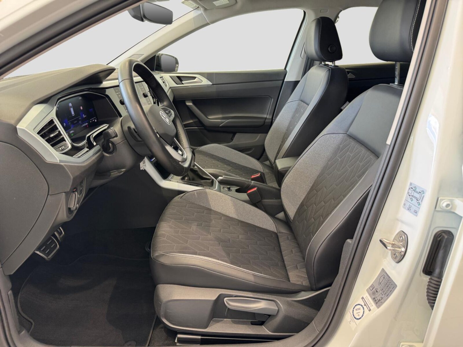 Volkswagen Polo – Bild 9