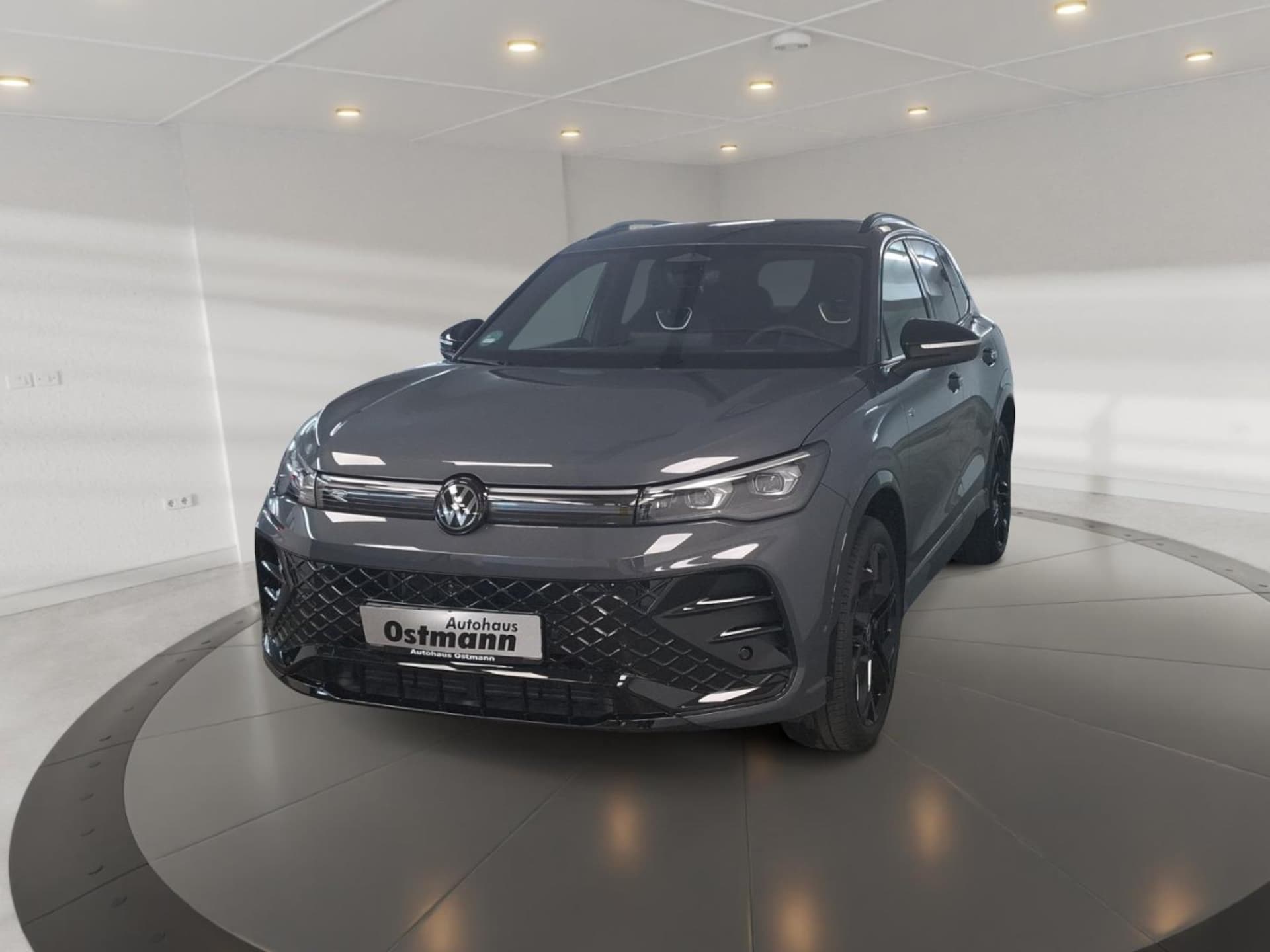 Volkswagen Tiguan — Volkswagen Tiguan 2.0 TDI 4MotionR-Line 360° 4xSHZ Matrix