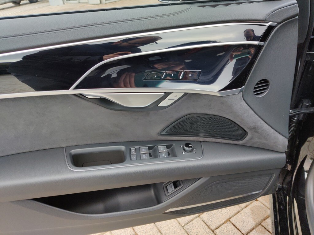 Image about Audi A8 50 TDI quattro tiptronic