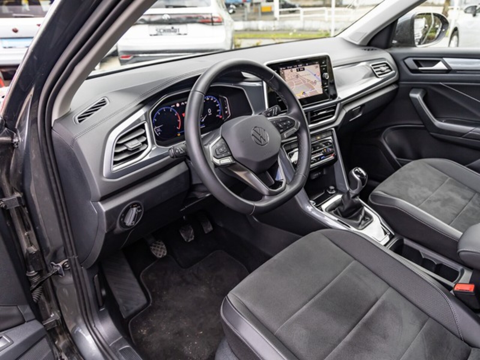 Volkswagen T-Roc – Bild 13