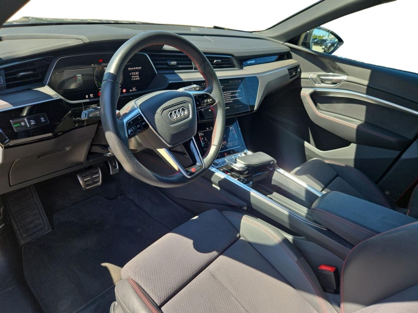 Audi Q8 e-tron – Bild 4