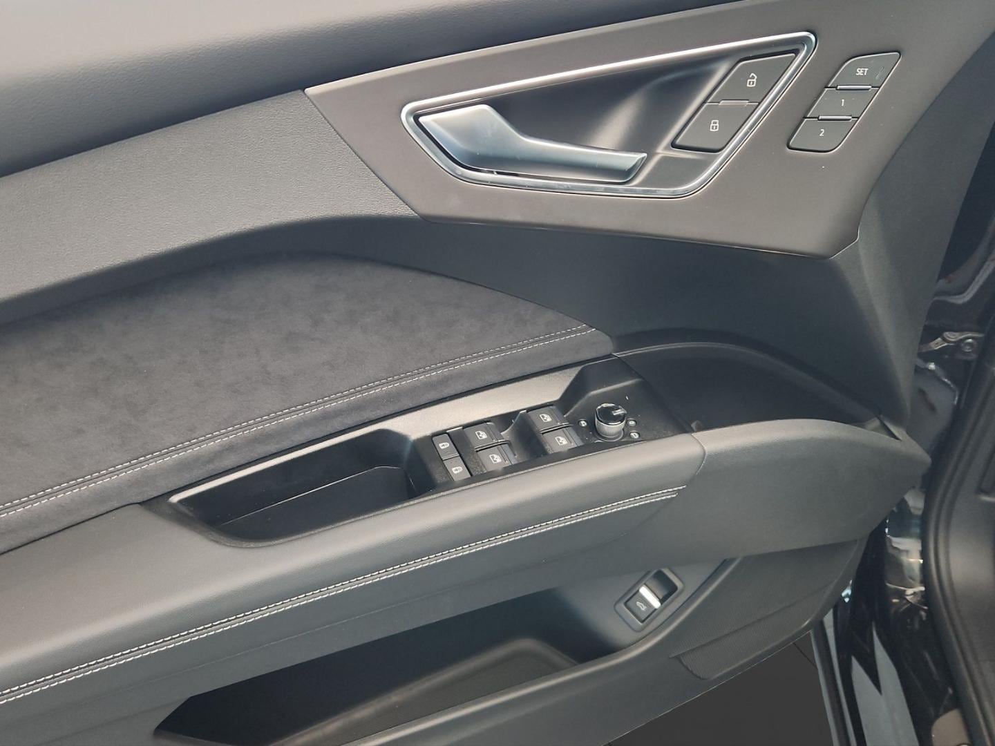 Bild über Audi Q4 Sportback e-tron e-tron quattro performance 250 kW - für weitere Informationen kontaktieren Sie den Audi Partner