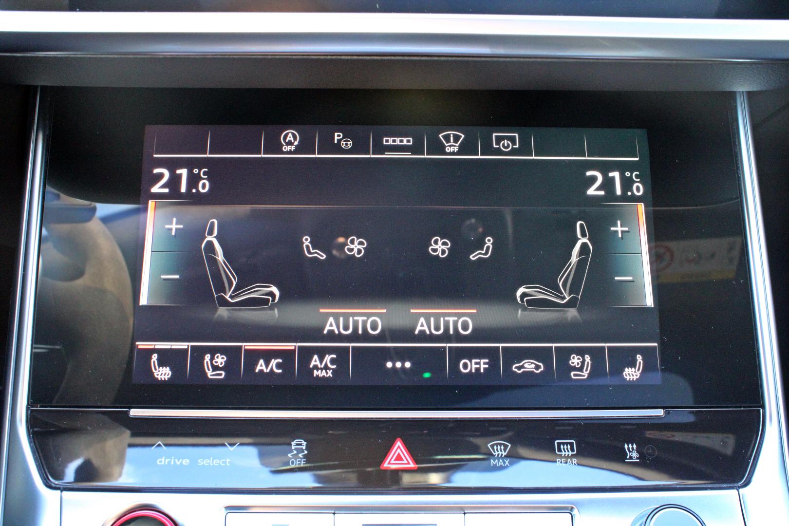 Image about Audi RS 6 Avant performance RS 6 Avant 441(600) kW(PS) tiptronic