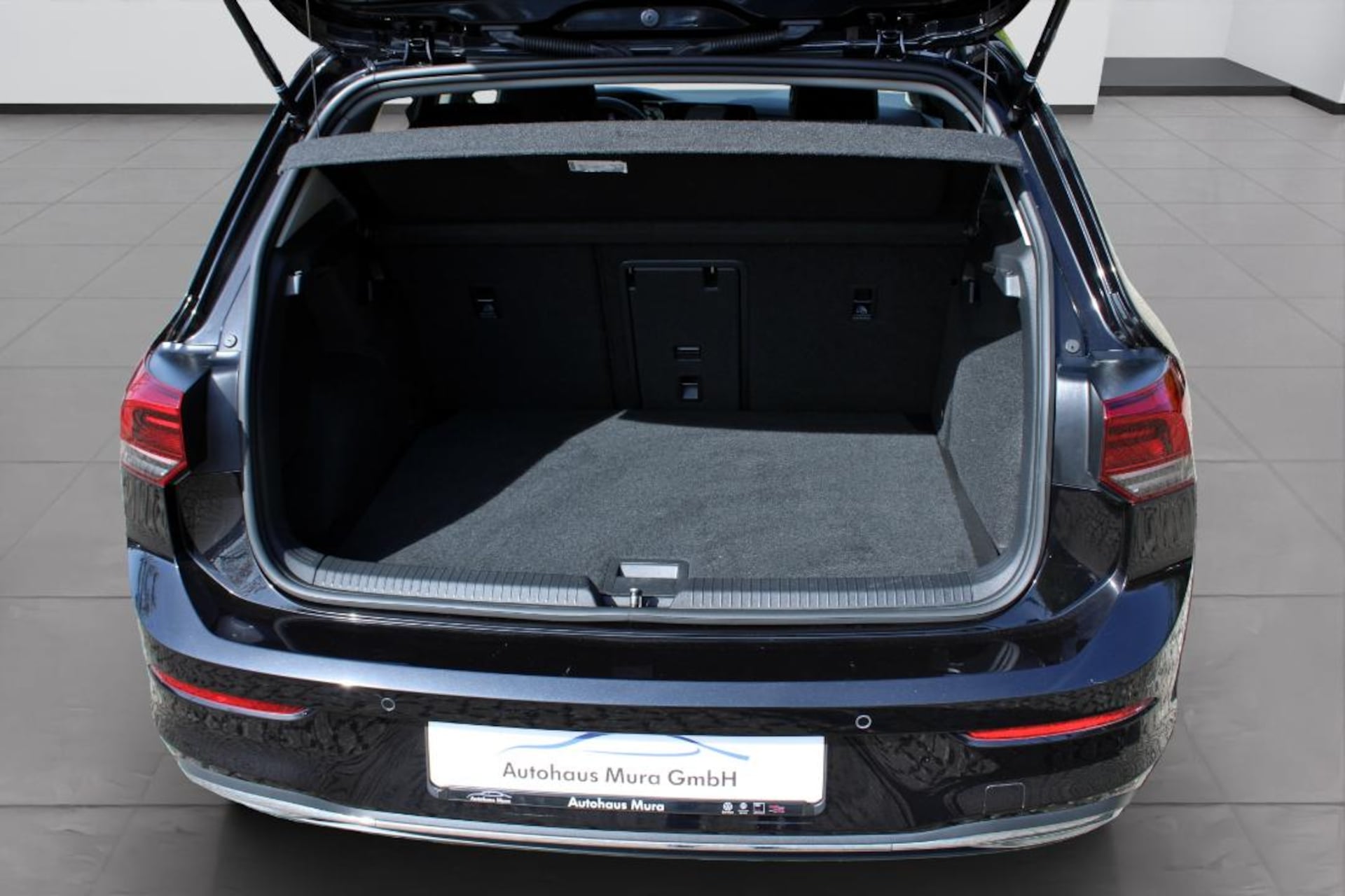 Volkswagen Golf Active