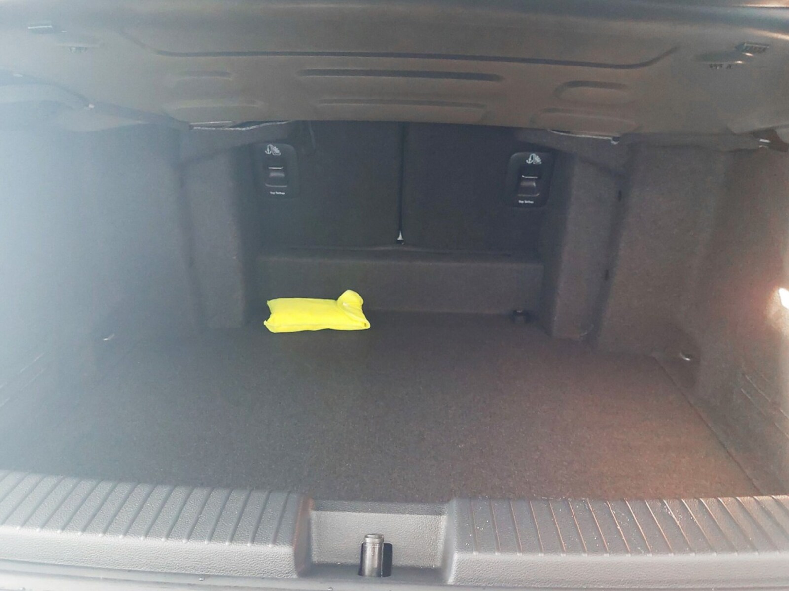 Volkswagen T-Roc Cabriolet – Bild 10