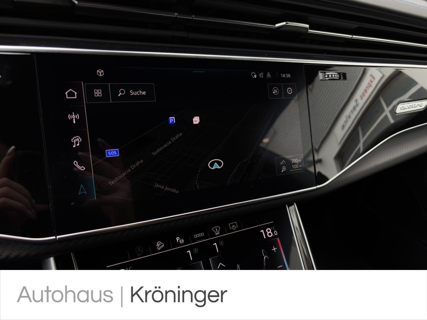 Bild über Audi RS Q8 SUV TFSI quattro 471 kW tiptronic - für weitere Informationen kontaktieren Sie den Audi Partner