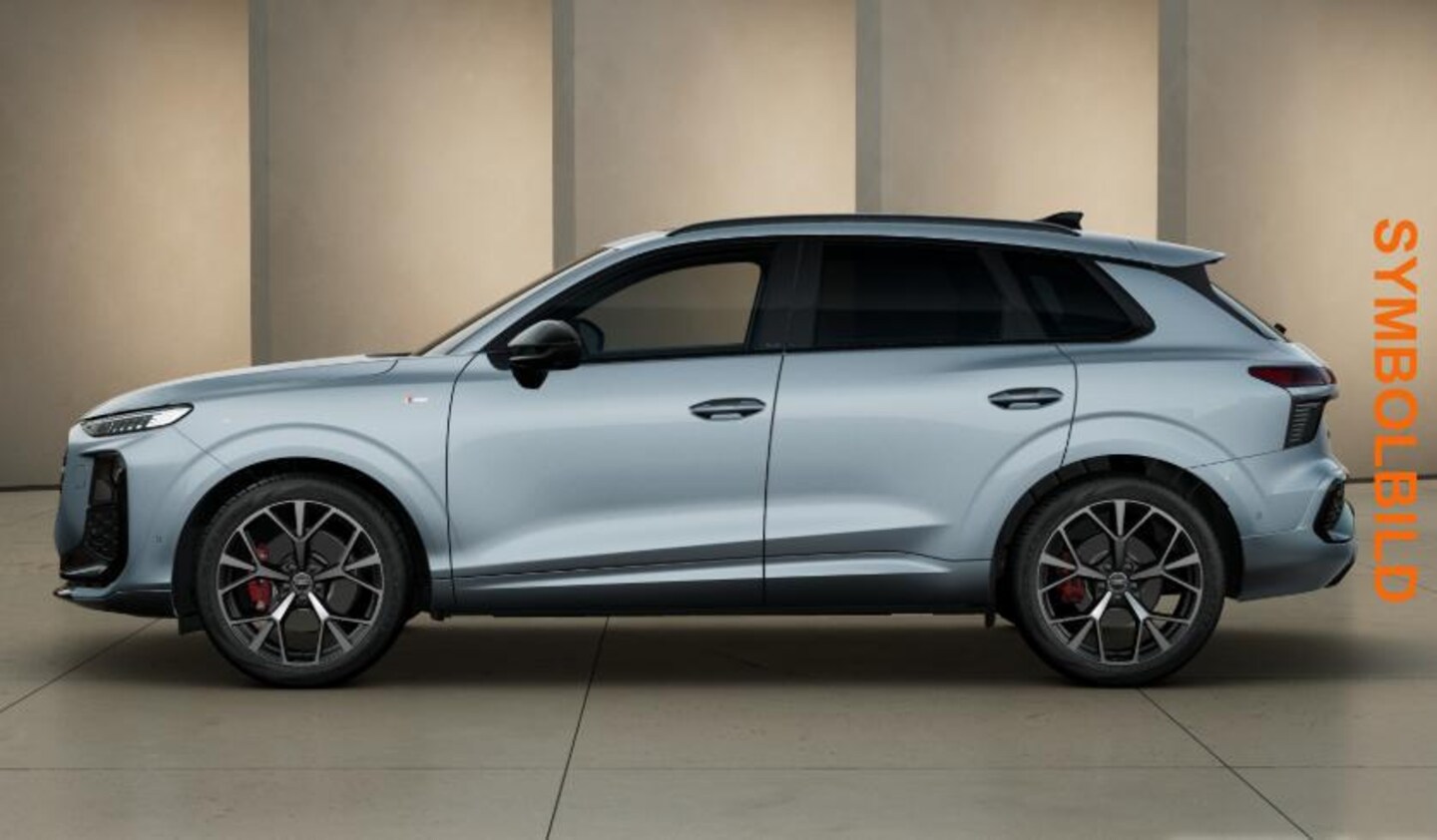 Bild über Audi Q3 SUV TFSI quattro 195 kW S tronic - für weitere Informationen kontaktieren Sie den Audi Partner