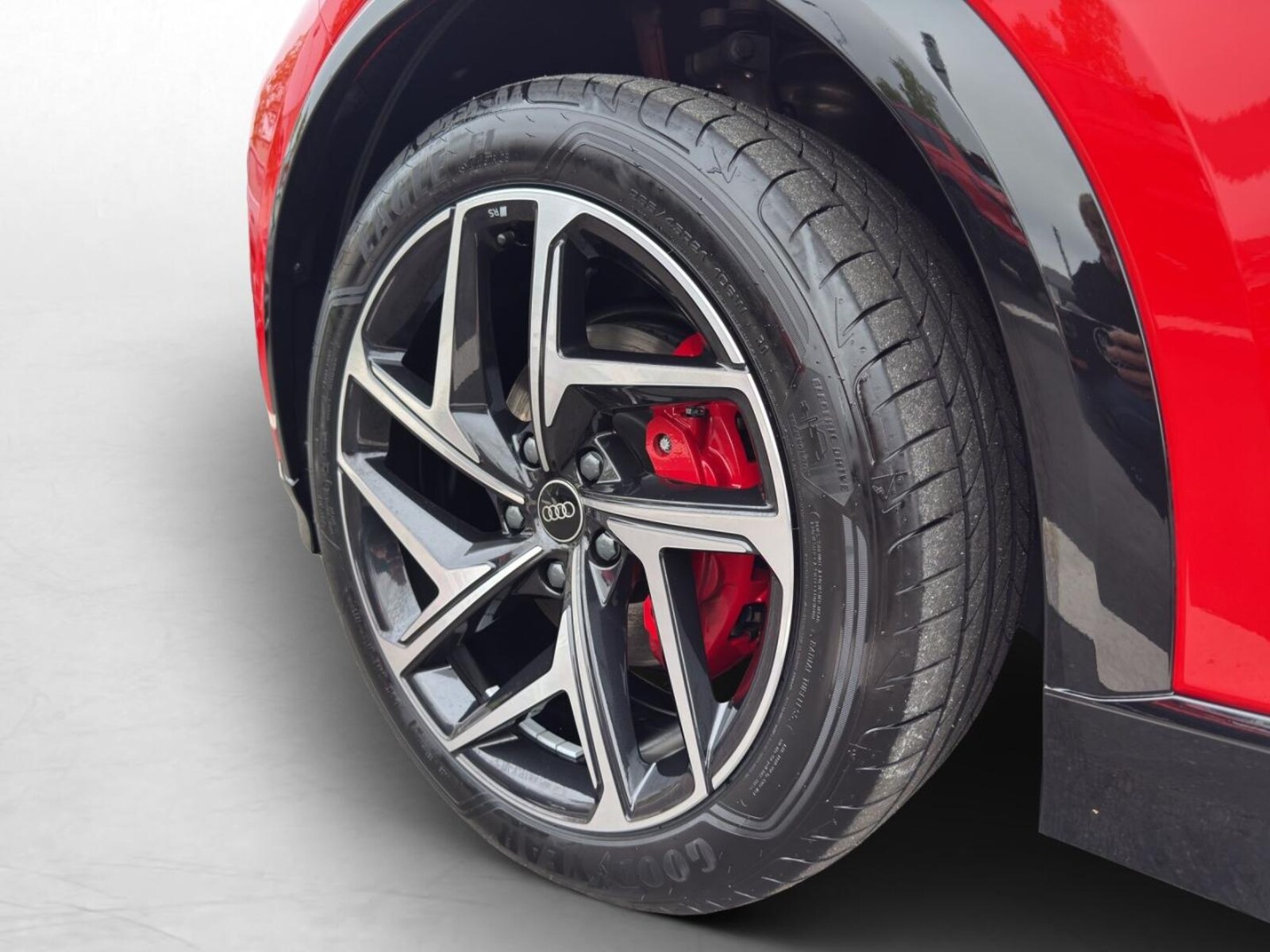 Audi Q6 e-tron – Bild 13