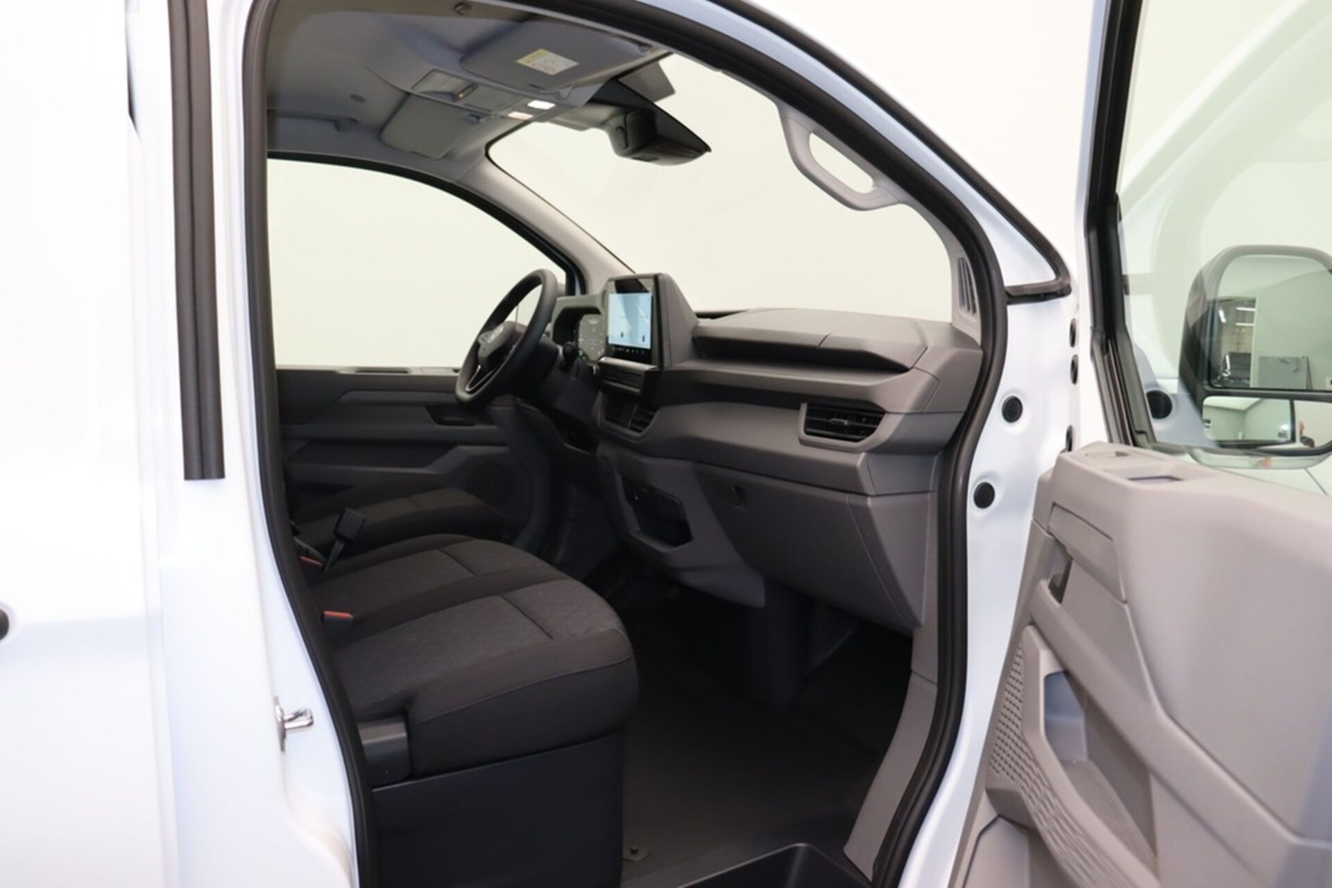 Volkswagen Transporter Kasten langer Radstand