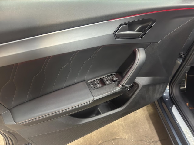 Bild des Autos 12