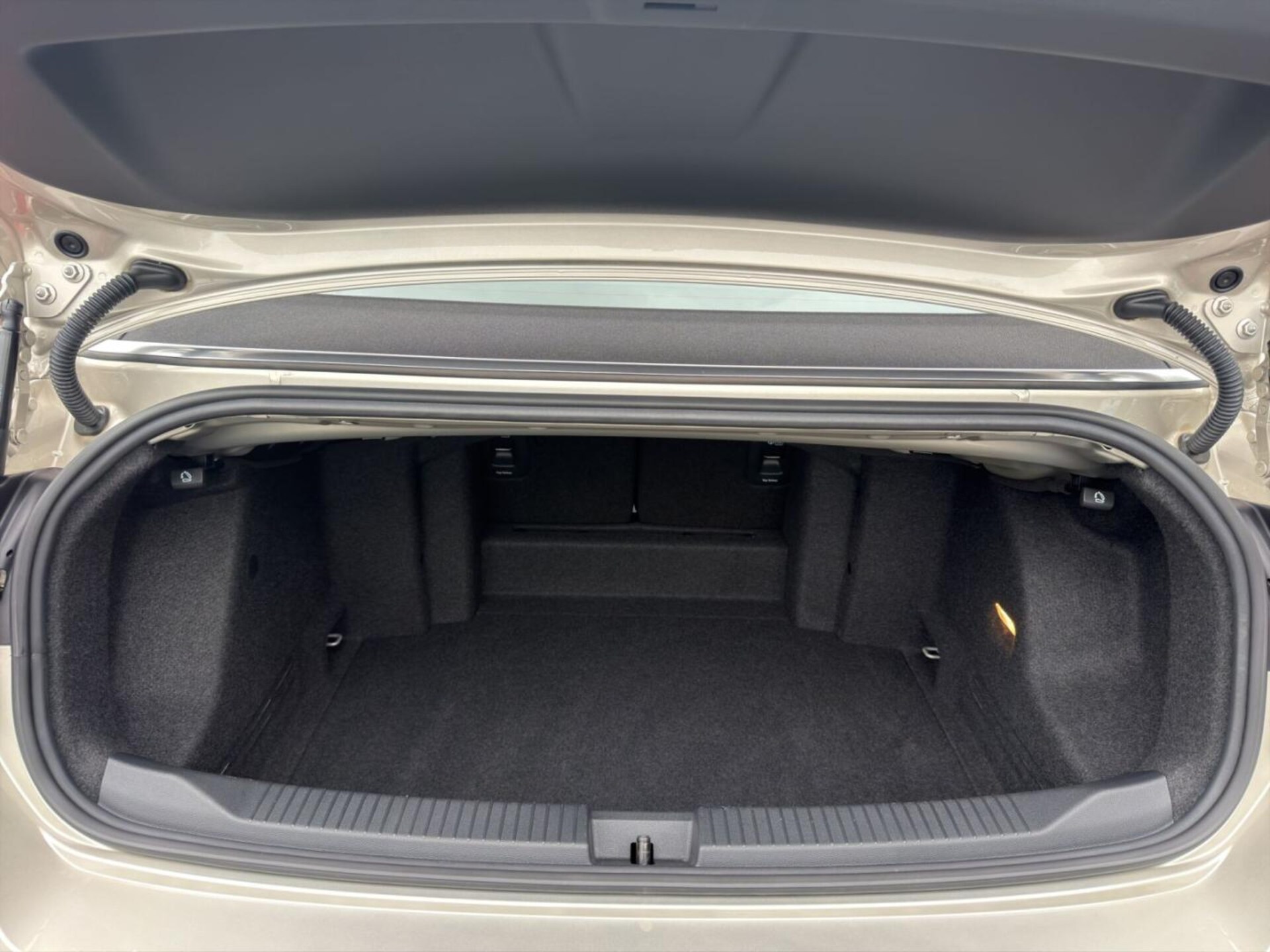 Volkswagen T-Roc Cabriolet Style