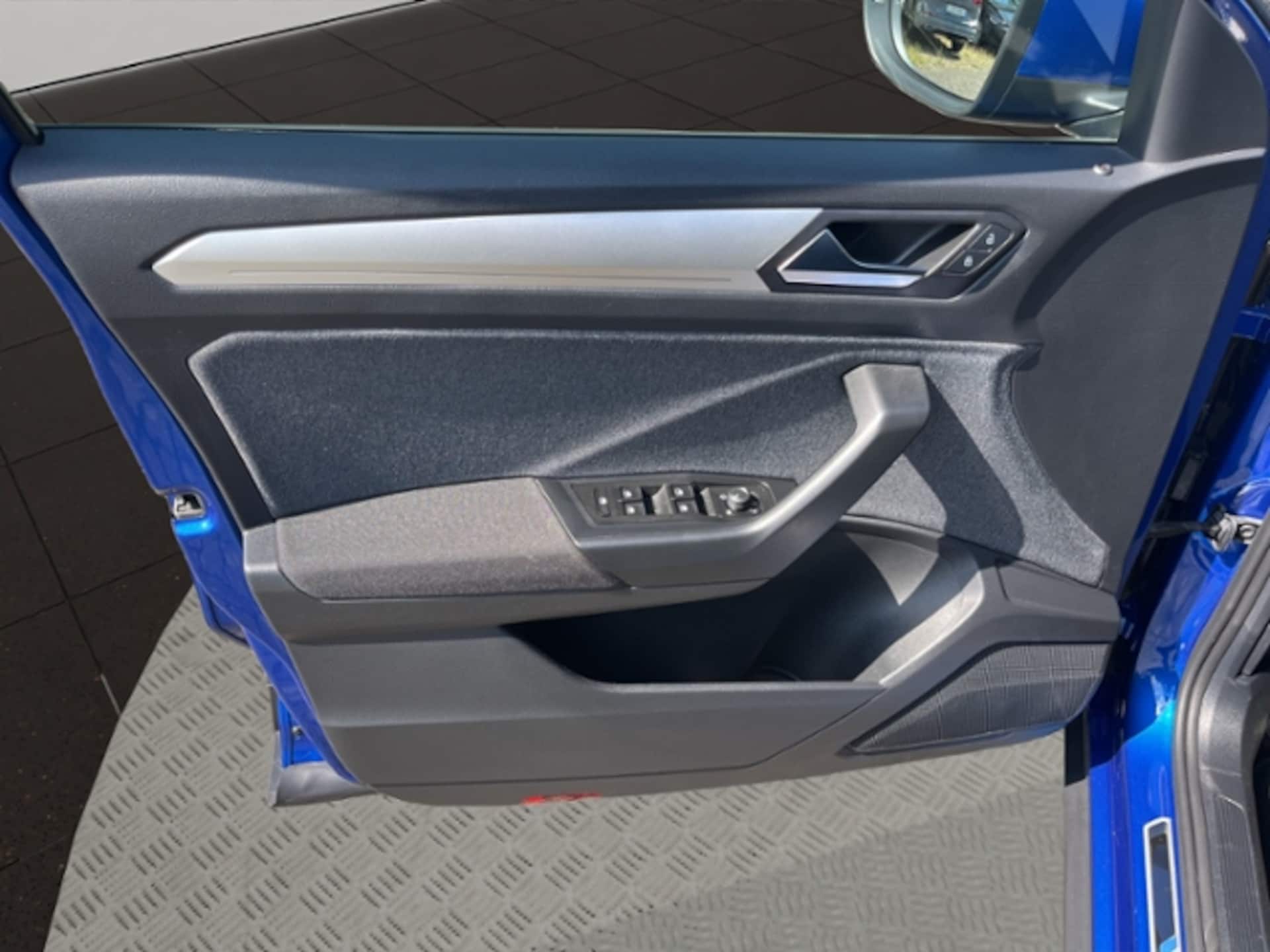 Volkswagen T-Roc MOVE