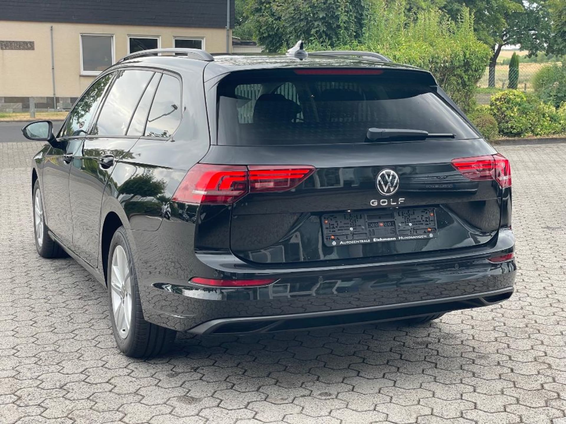 Volkswagen Golf Variant Life