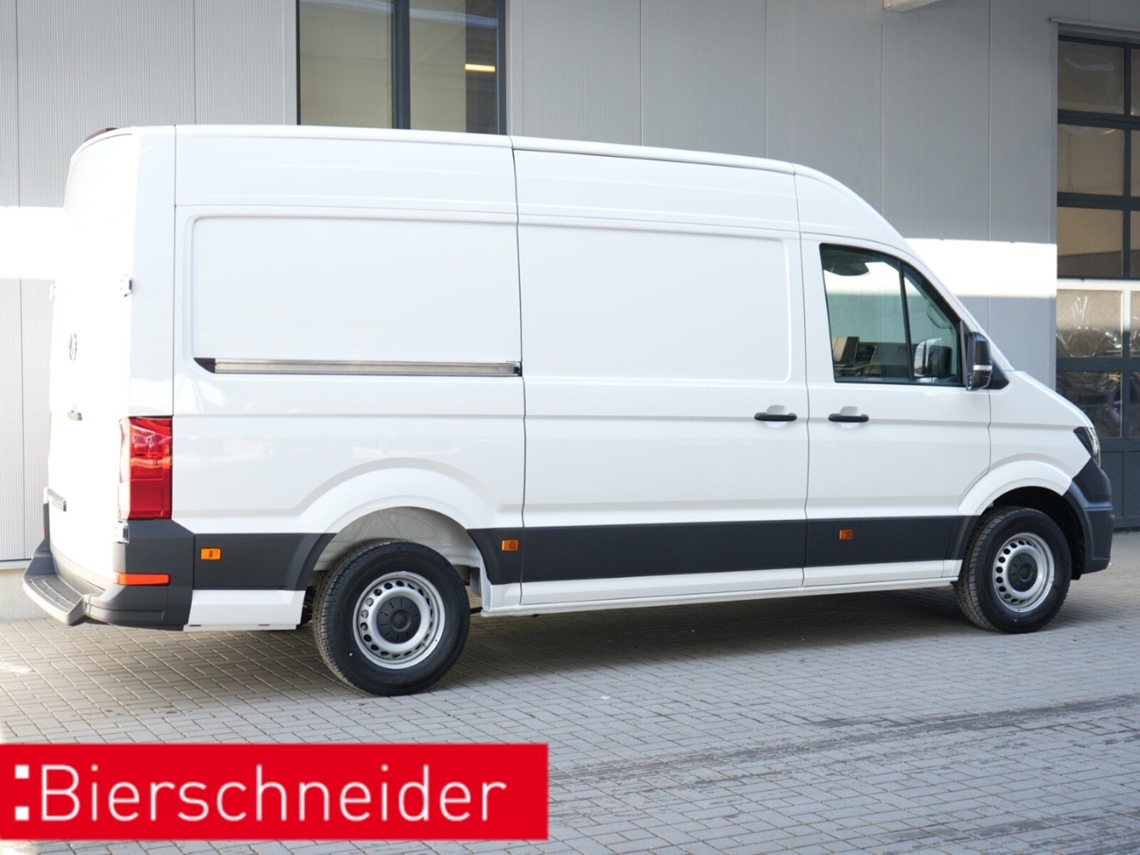 Volkswagen Crafter Kasten mittlerer Radstand – Bild 3
