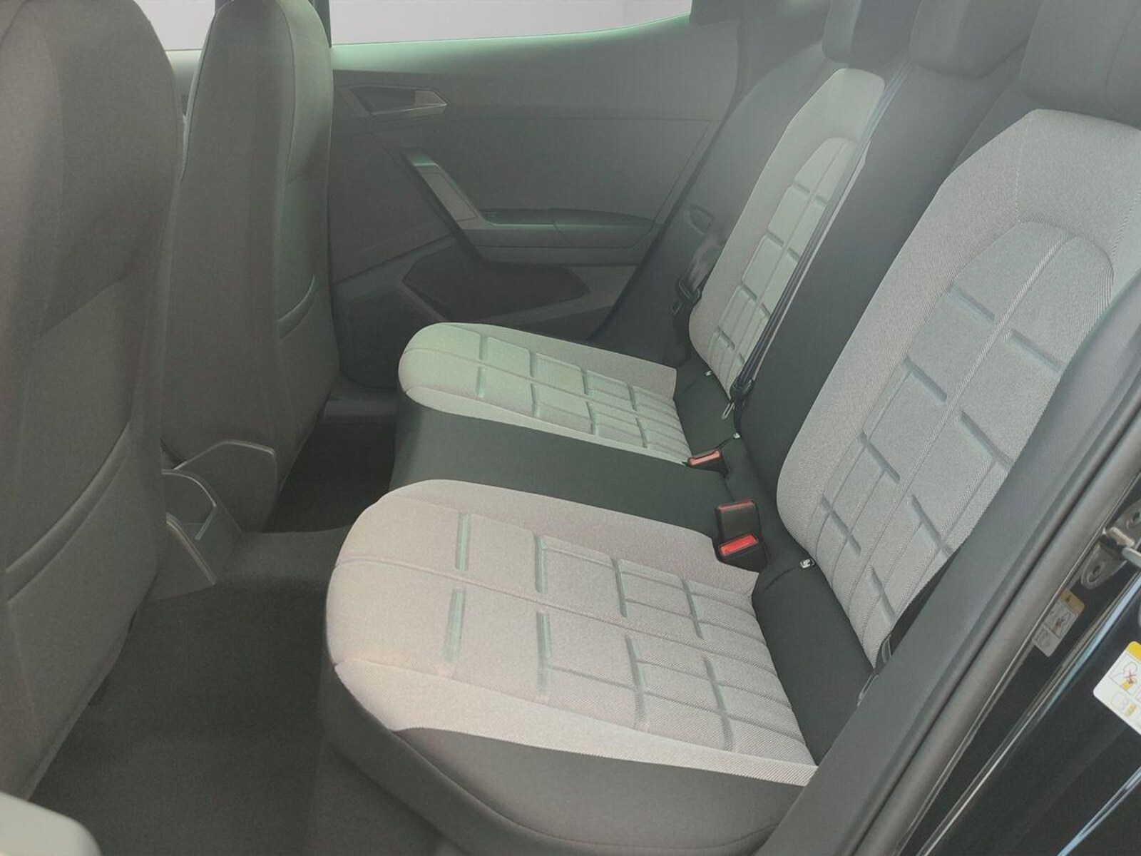 SEAT Arona – Bild 13