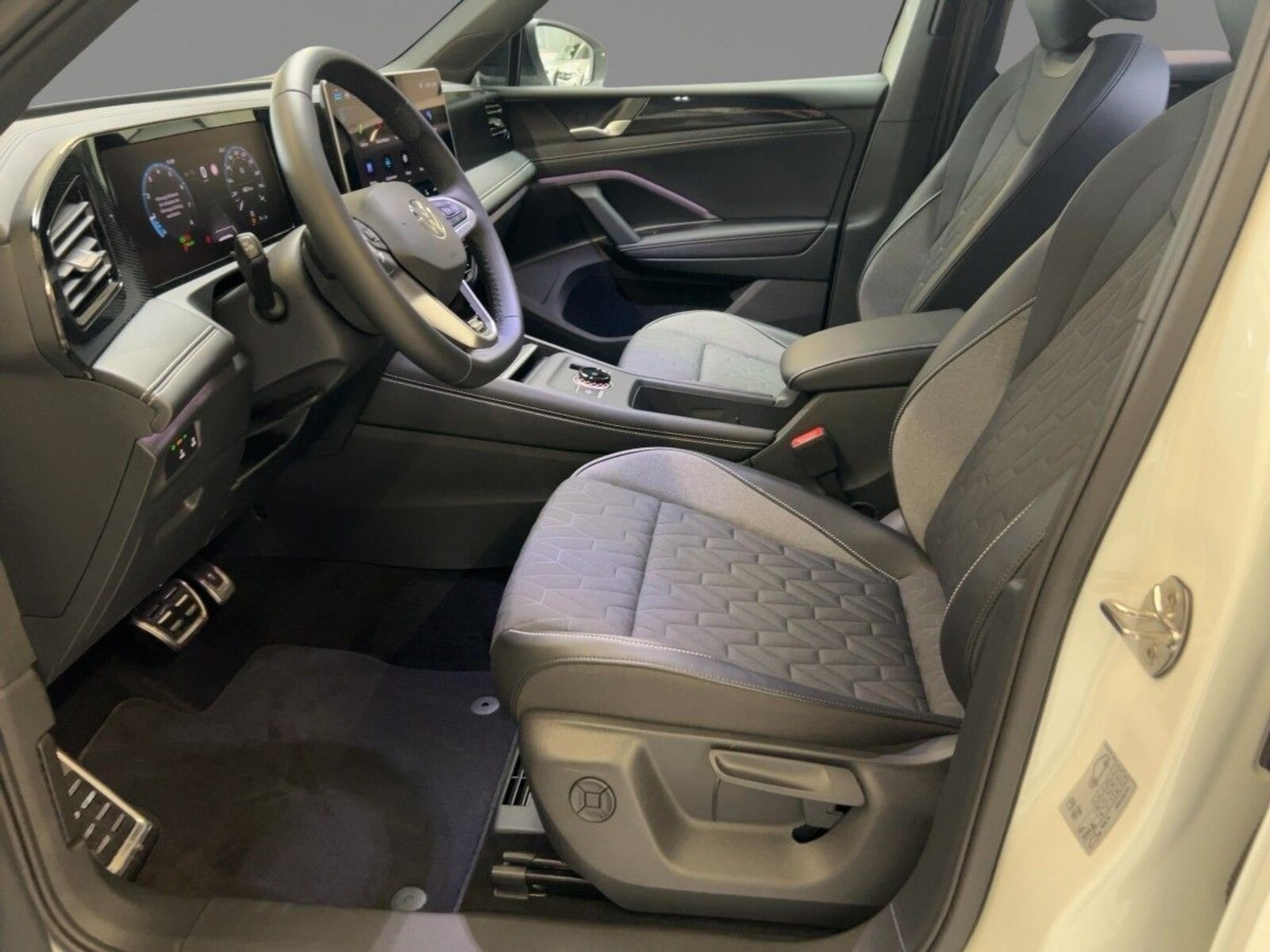 Volkswagen Tiguan – Bild 8