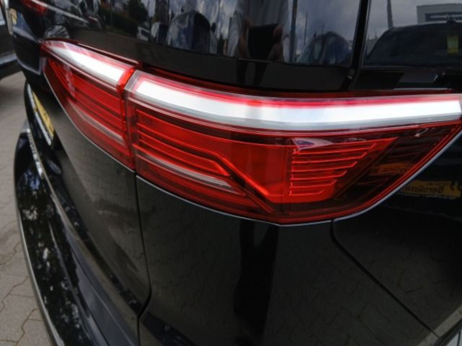 Volkswagen Multivan Langversion – Bild 9