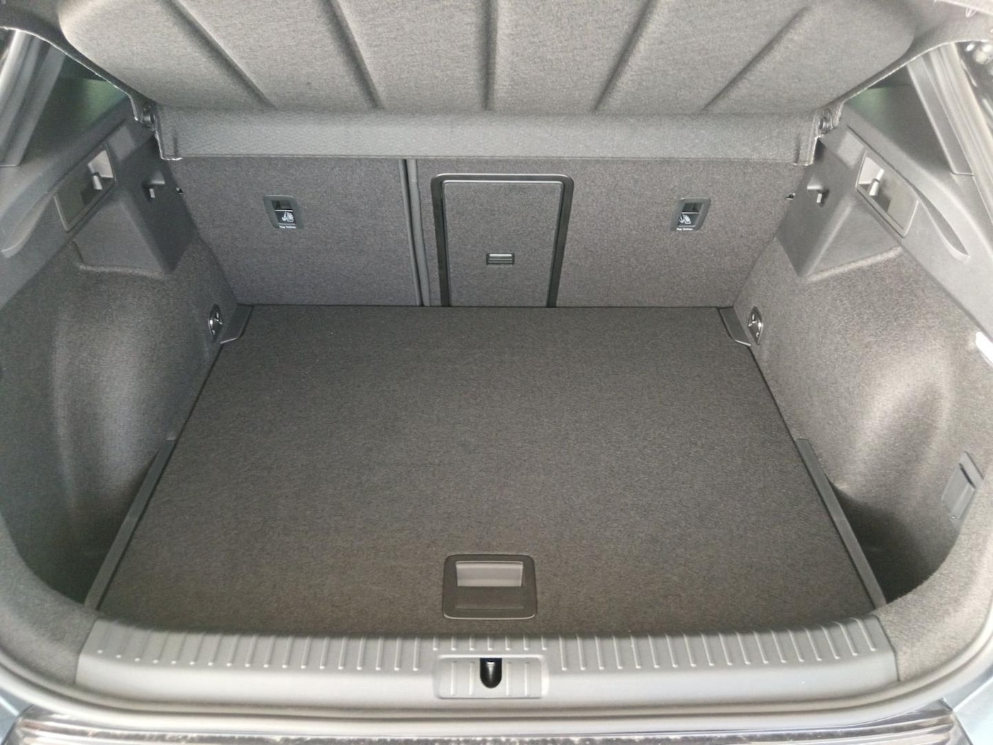 CUPRA Formentor 1.5 eTSI Beyond DSG 110 kW (150 CV) — photo 7