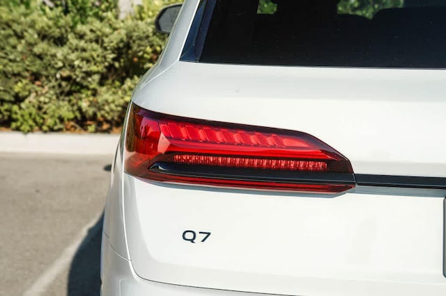 2026 Audi Q7 S Line Premium Plus - Photo 7