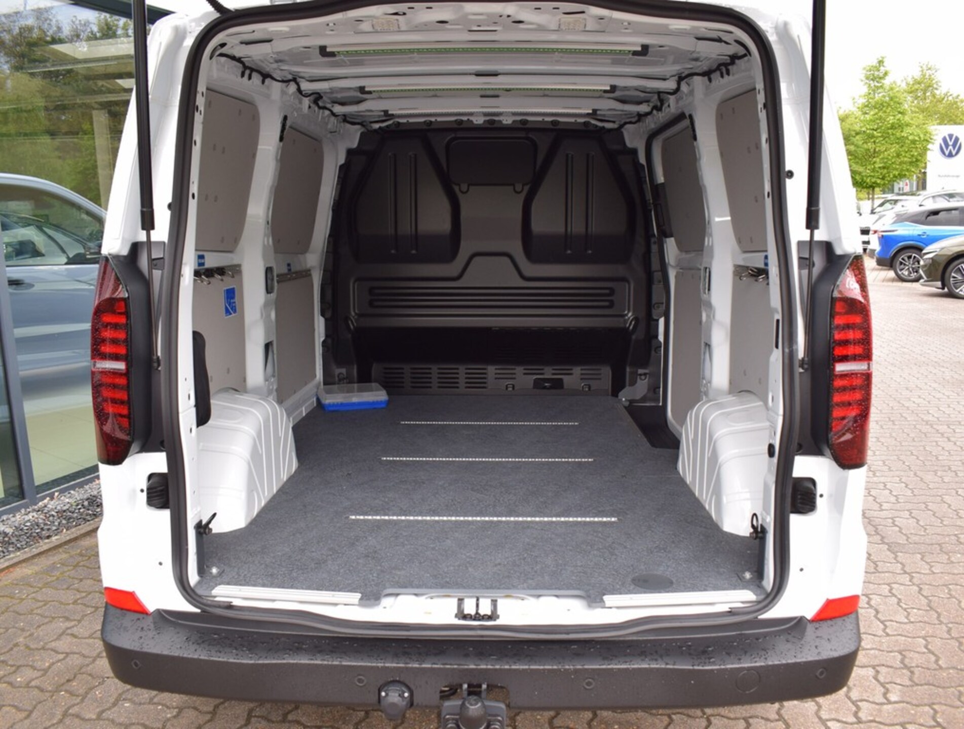 Volkswagen Transporter Kasten kurzer Radstand