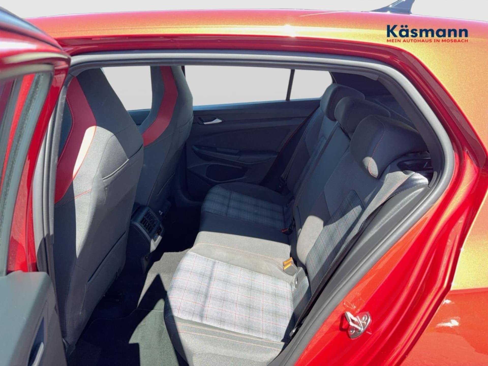 Volkswagen Golf GTI