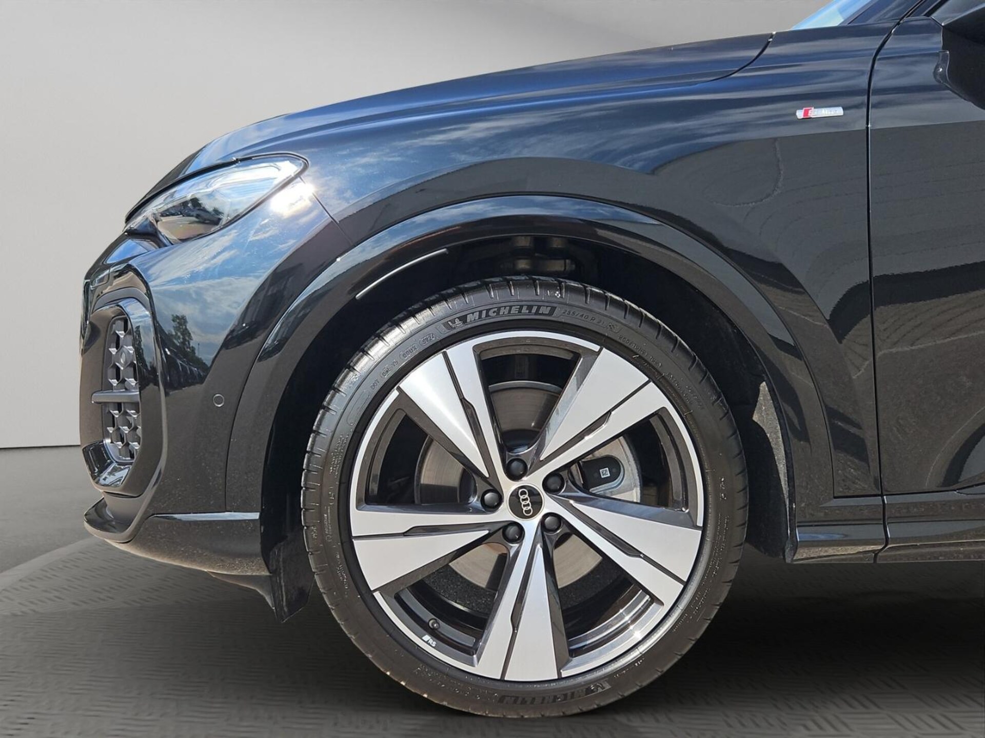 Audi Q5 SUV edition one