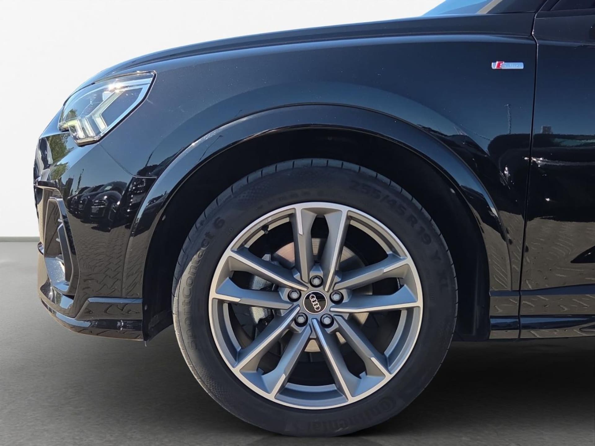 Audi Q3 SUV S line