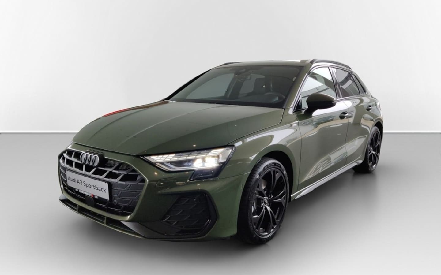 Bild über Audi A3 Sportback S line 35 TFSI S tronic - für weitere Informationen kontaktieren Sie den Audi Partner