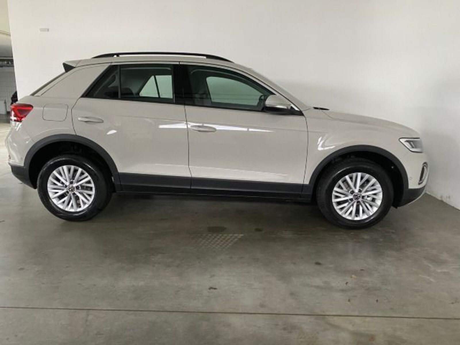 Volkswagen T-Roc – Bild 3