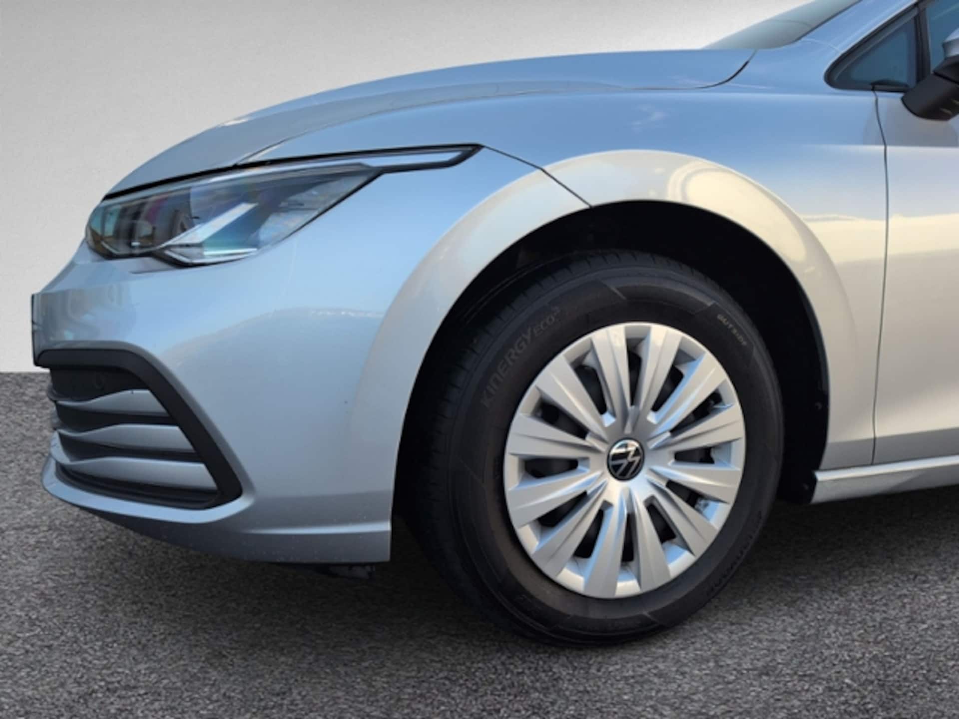 Volkswagen Golf Basis-Modell