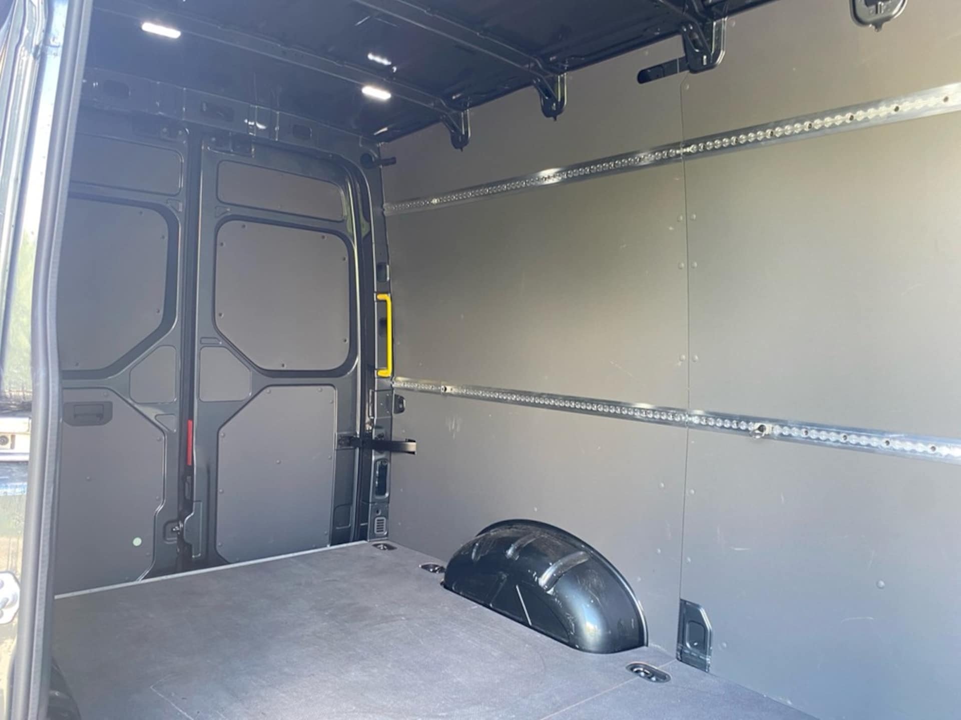 Volkswagen Crafter Kasten mittlerer Radstand