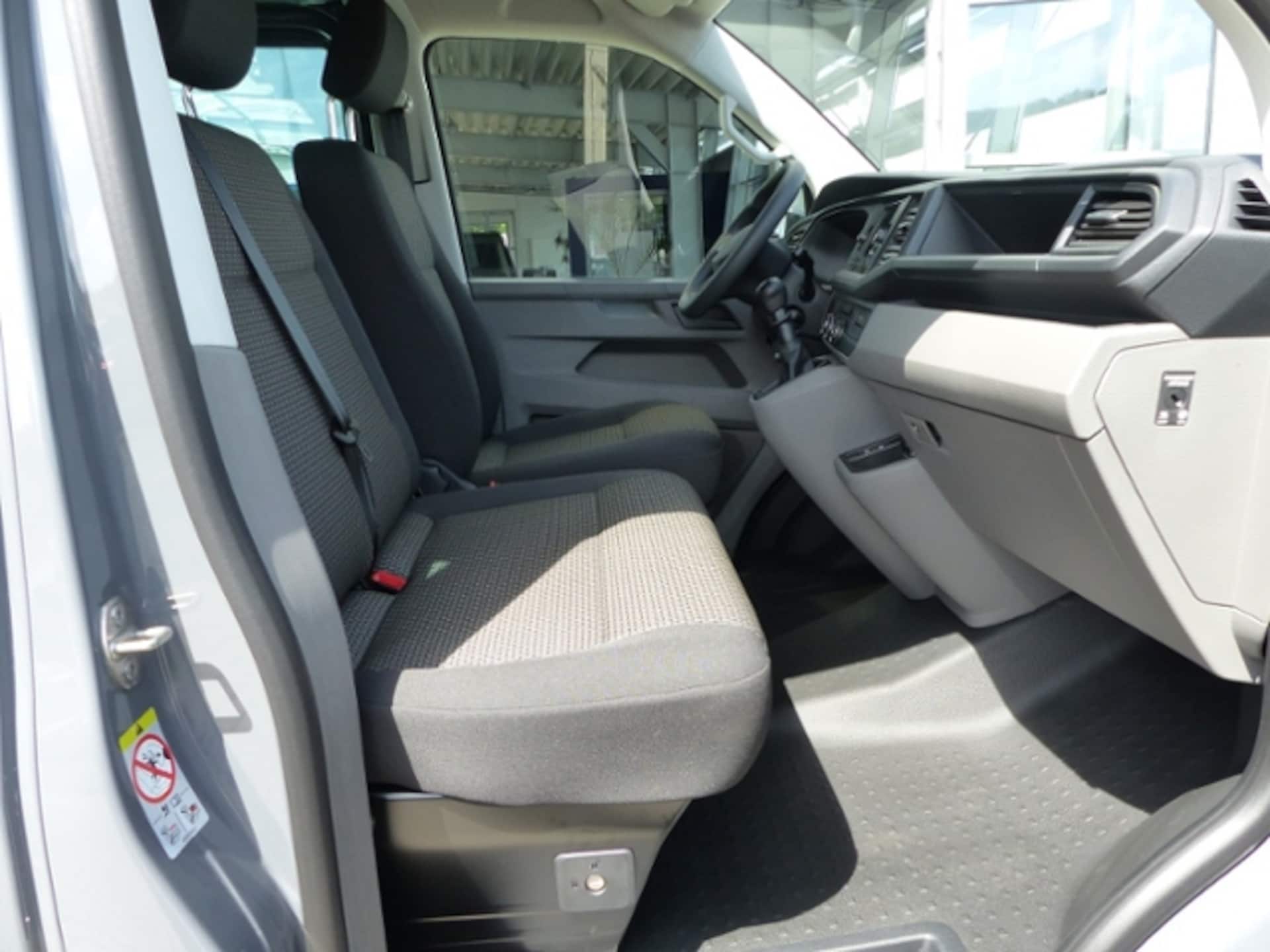 Volkswagen T6.1 Transporter Kombi kurzer Radstand