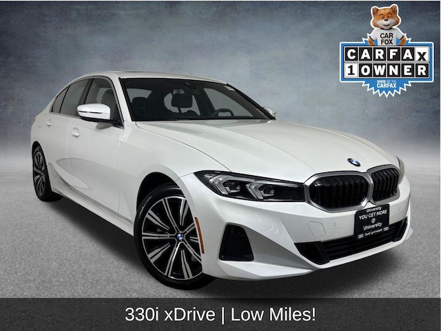 Photo of 2025 BMW 330i 
