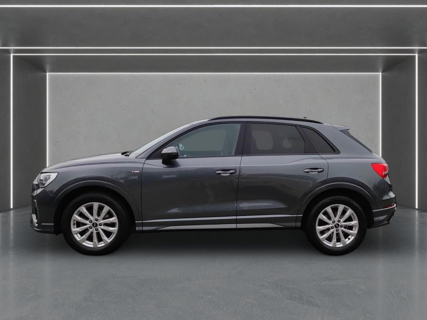 Image about Audi Q3 35 TFSI S tronic