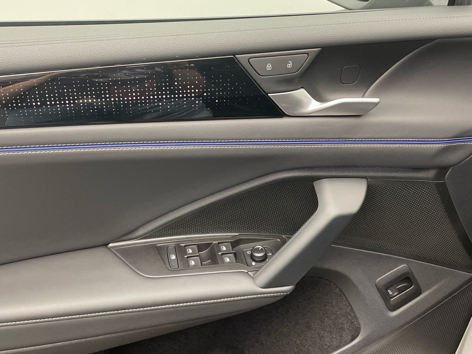 Volkswagen Tiguan – Bild 12