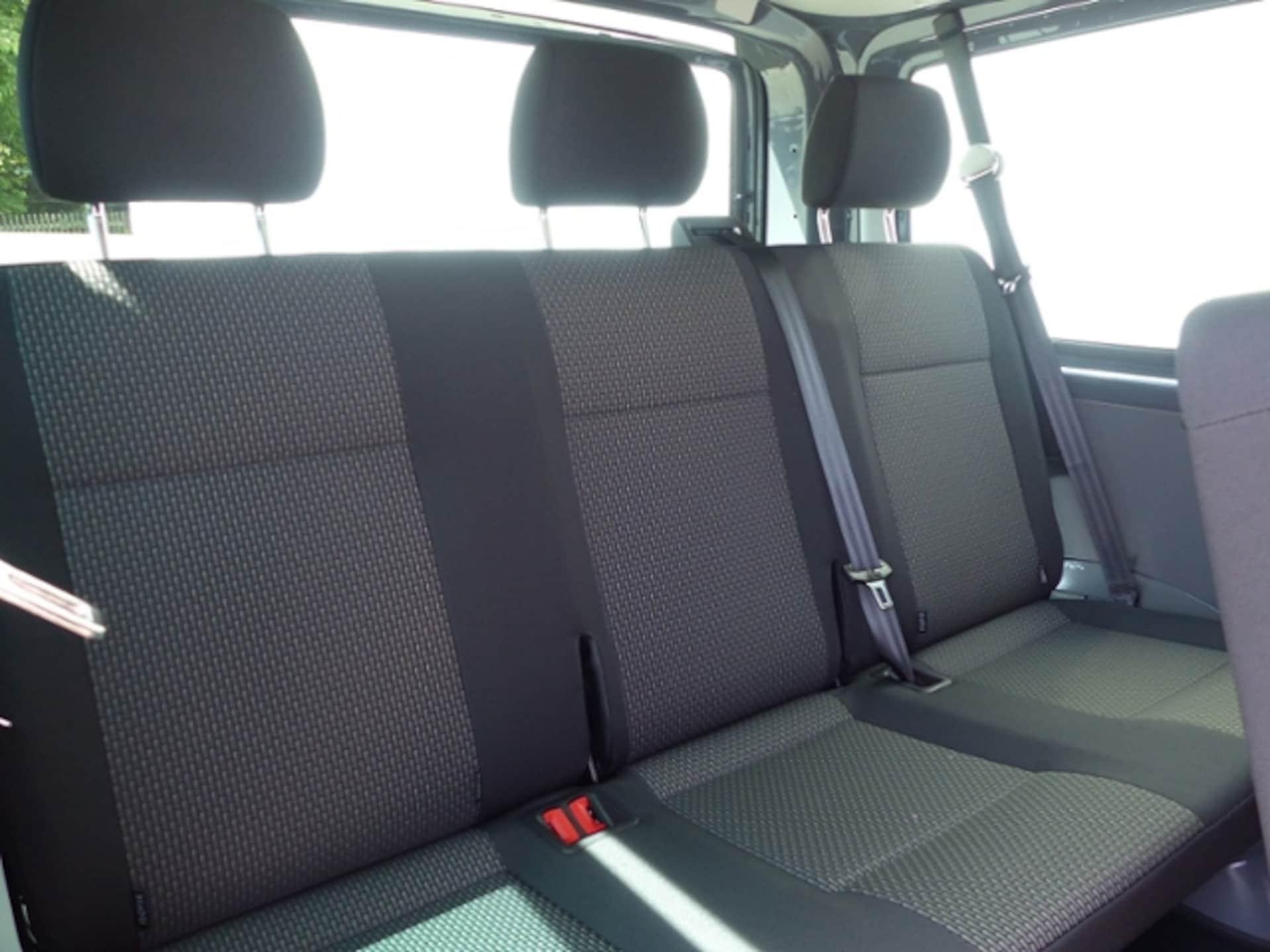 Volkswagen T6.1 Transporter Kombi kurzer Radstand