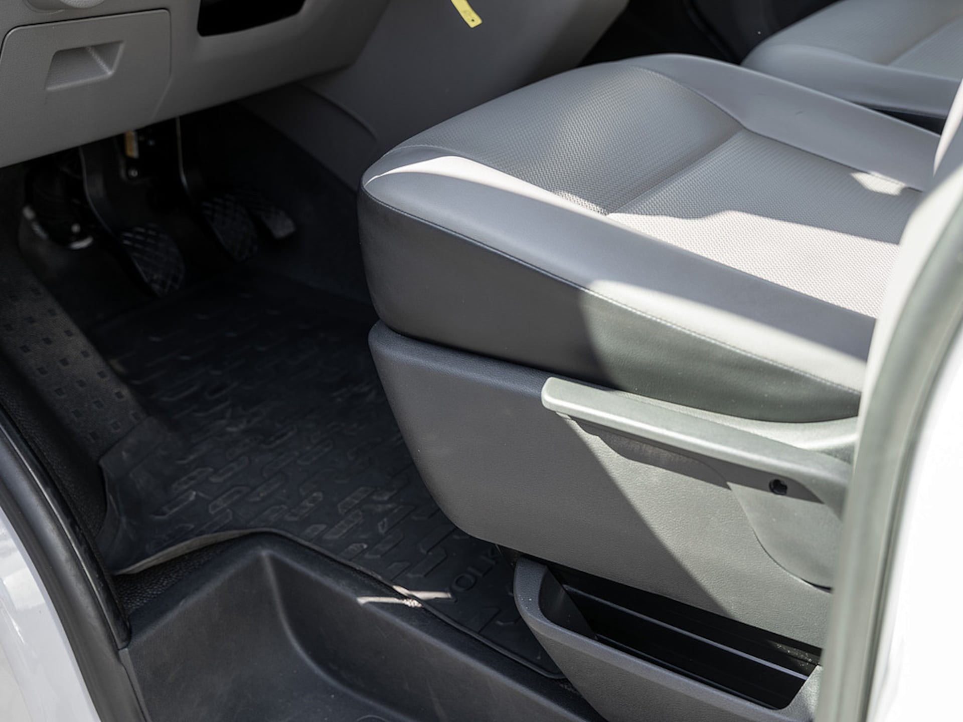 Volkswagen T6.1 Transporter Kasten kurzer Radstand