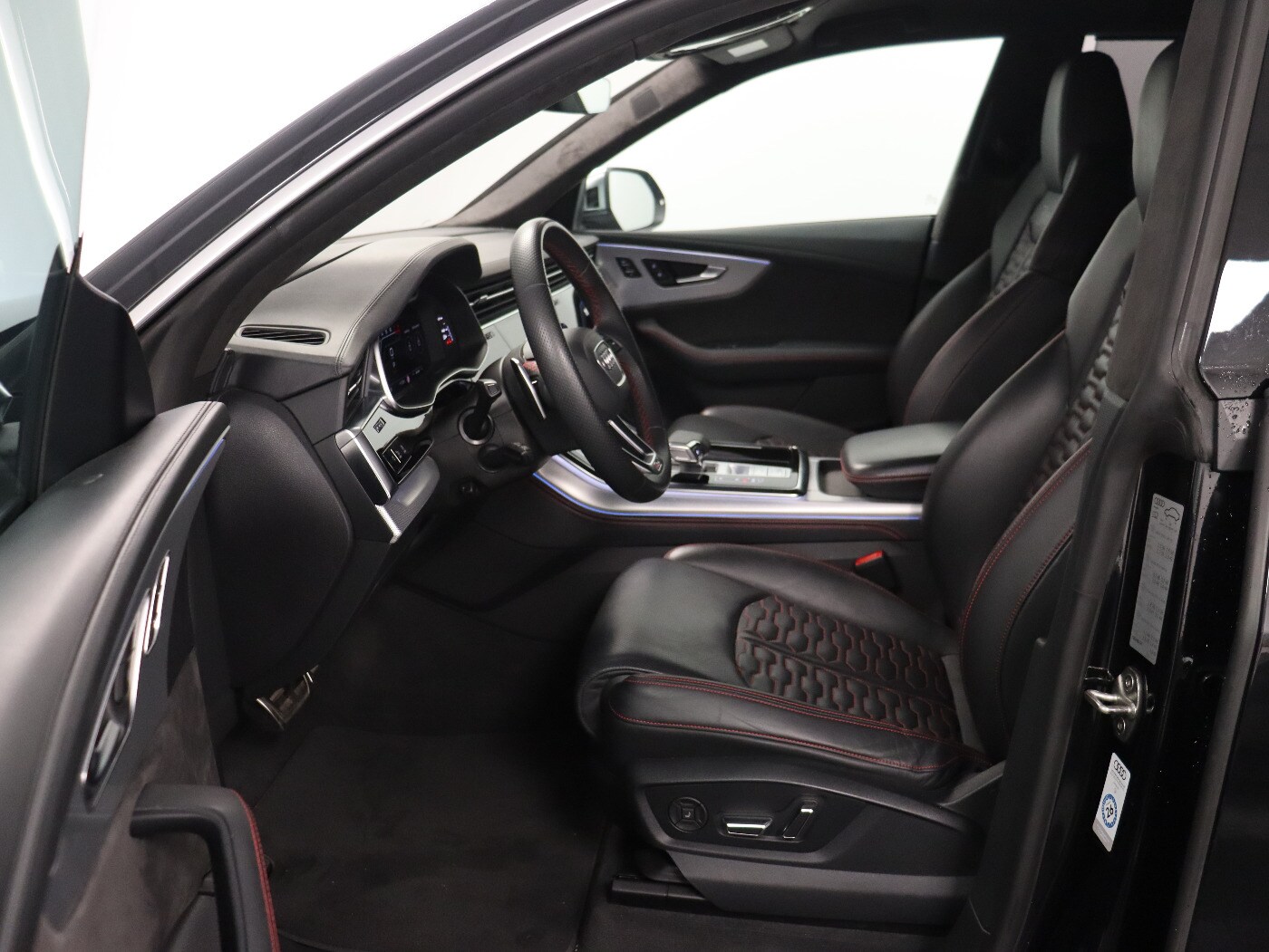 Image about Audi RS Q8 TFSI quattro tiptronic