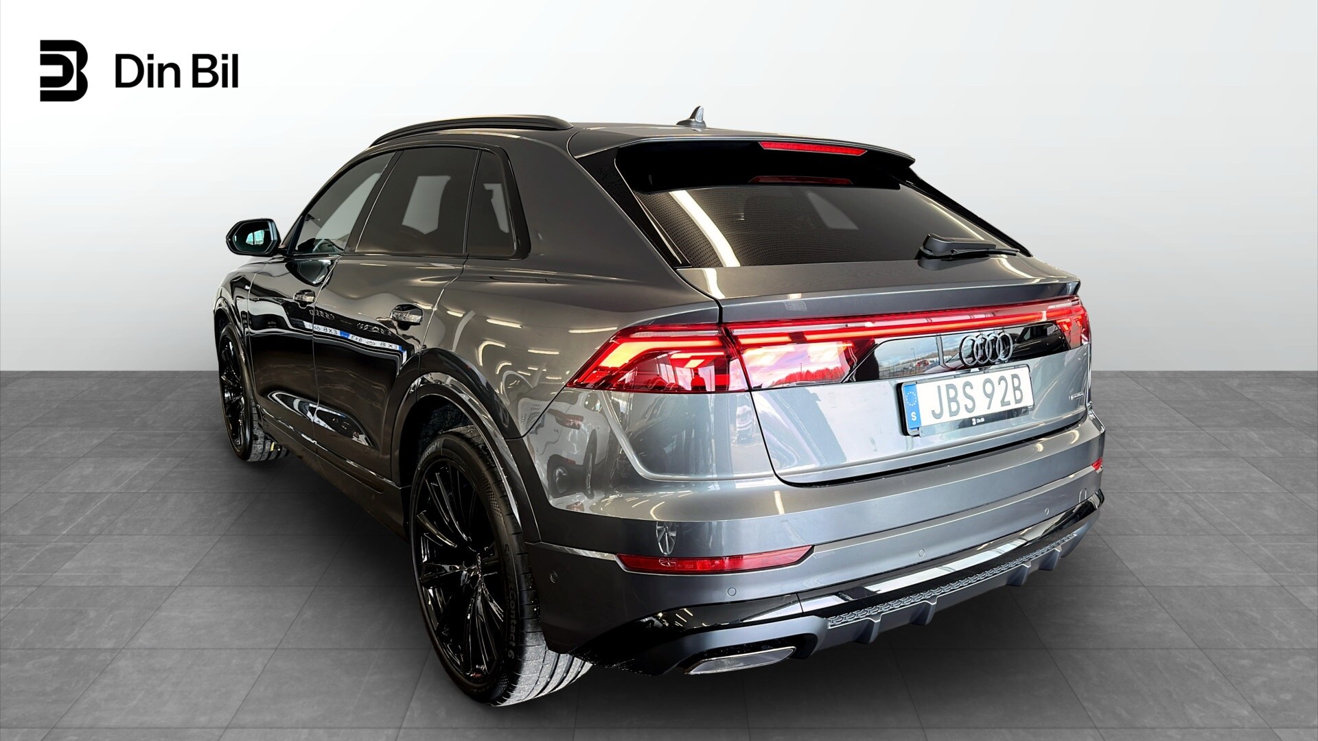 Bild som visar&nbsp;Audi Q8 SUV&nbsp;Q8 SUV TDI quattro 210 kW tiptronic - för mer information kontakta din Audi Partner