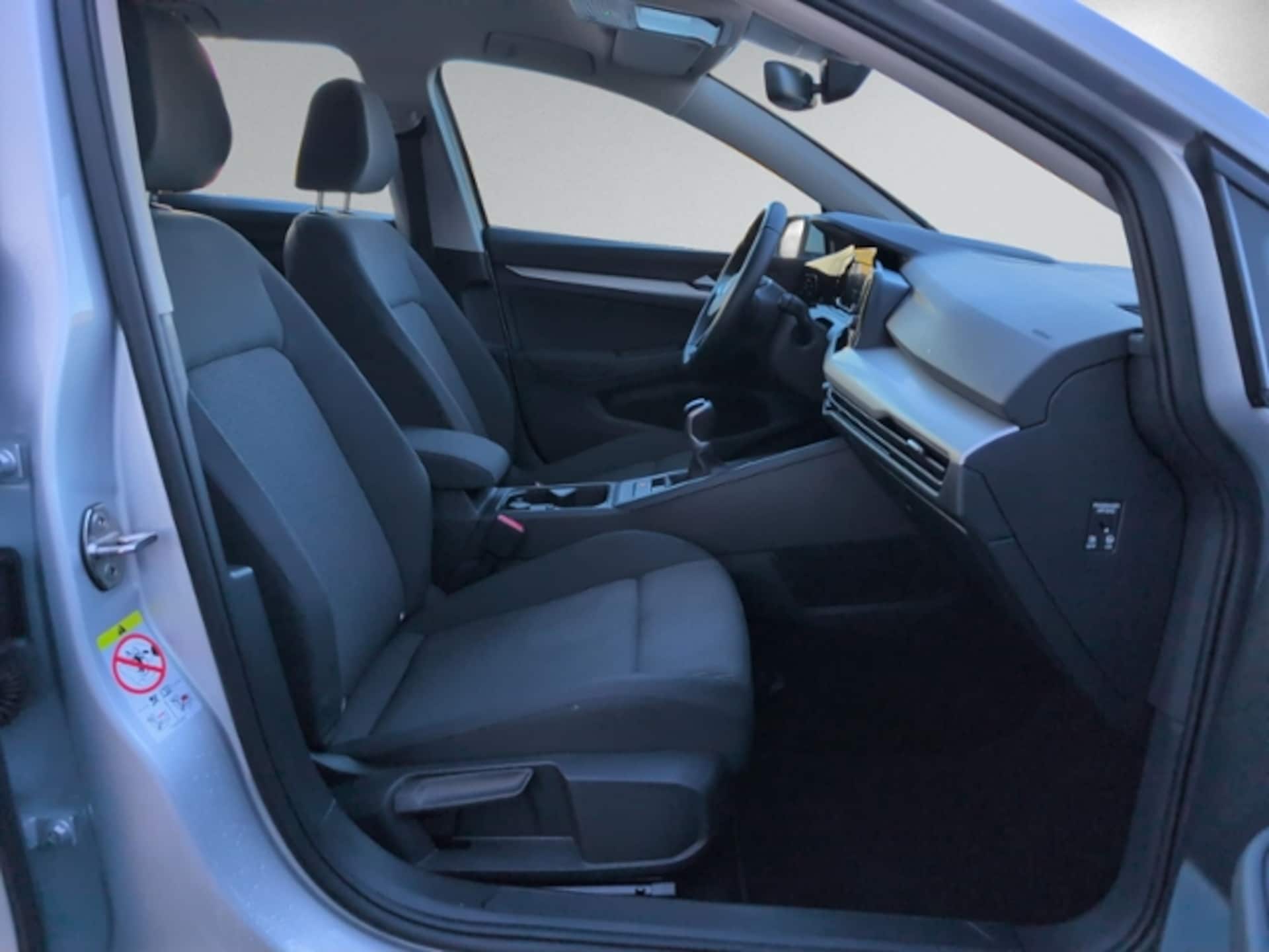 Volkswagen Golf Basis-Modell