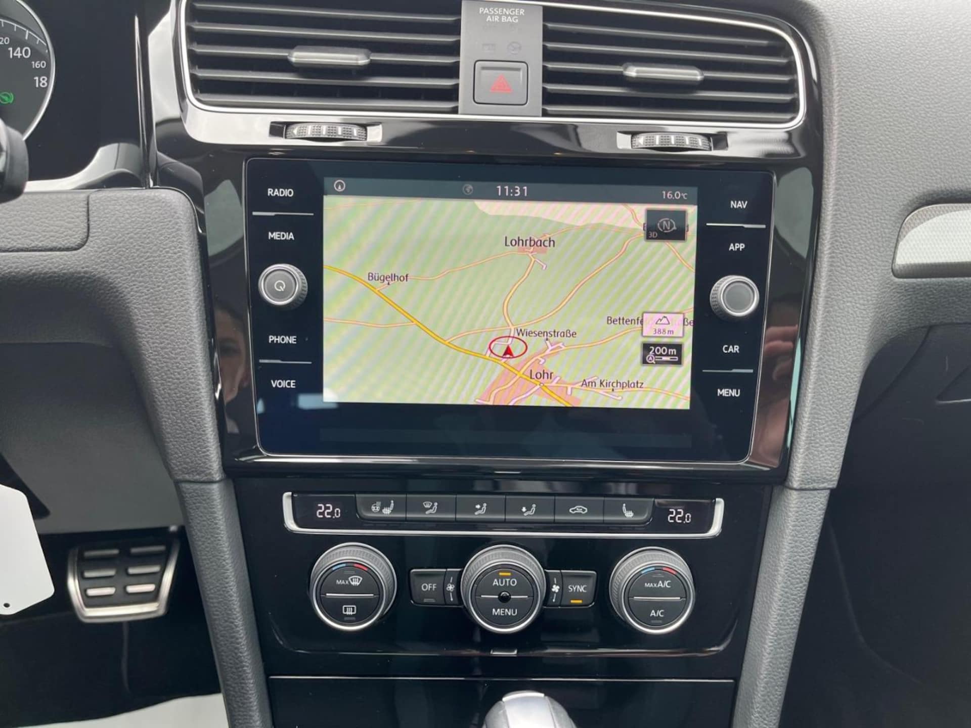 Volkswagen Golf IQ.DRIVE