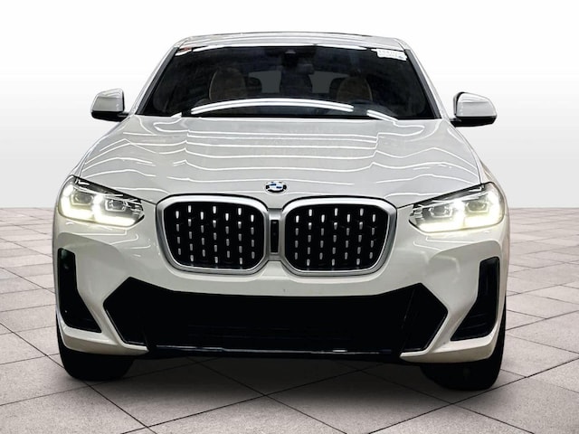 2023 BMW X4