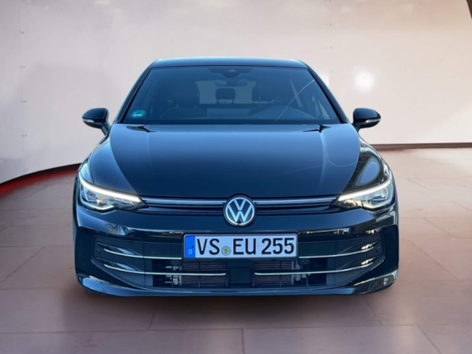 Volkswagen Golf Style