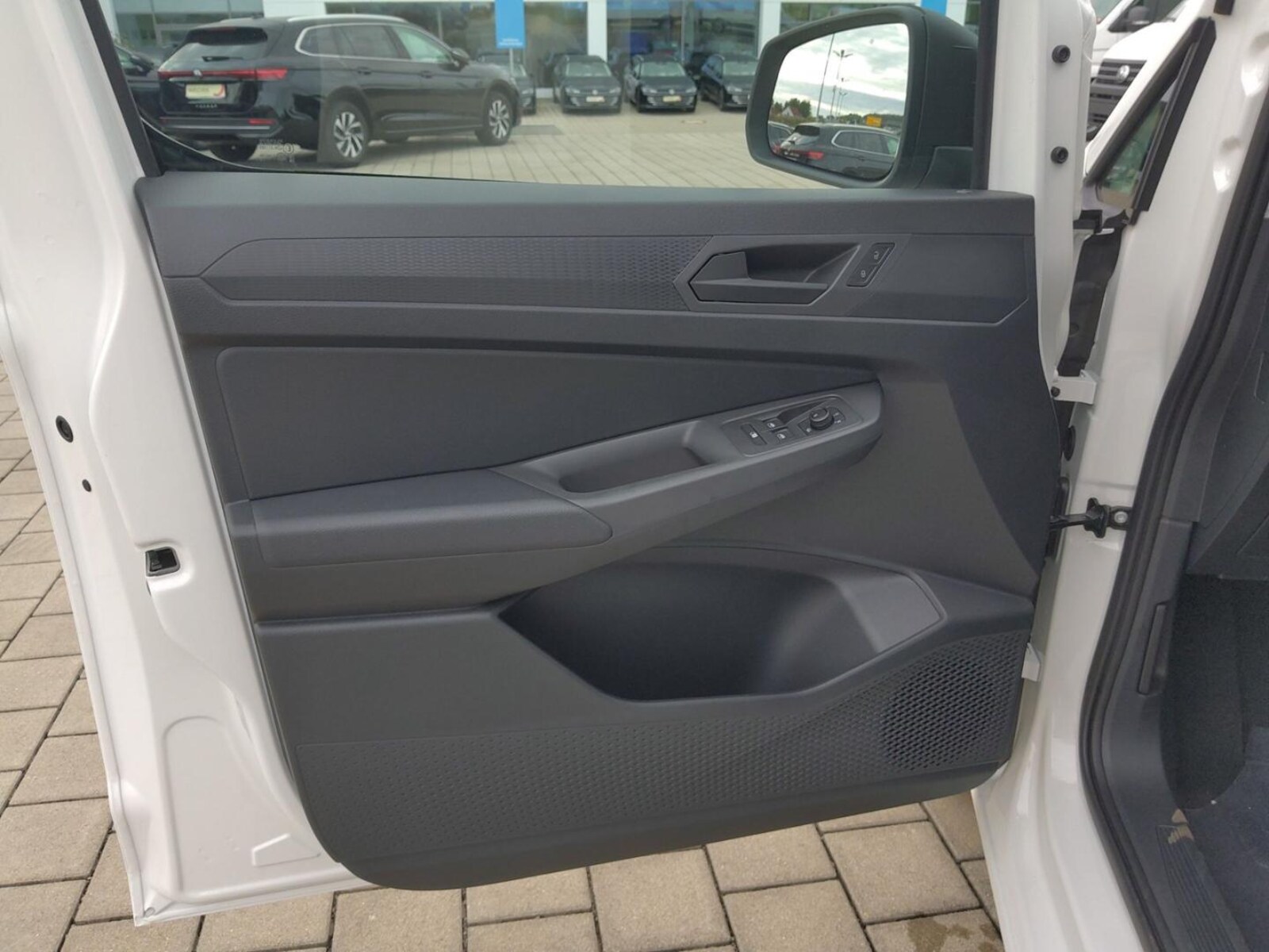 Volkswagen Caddy Cargo – Bild 16