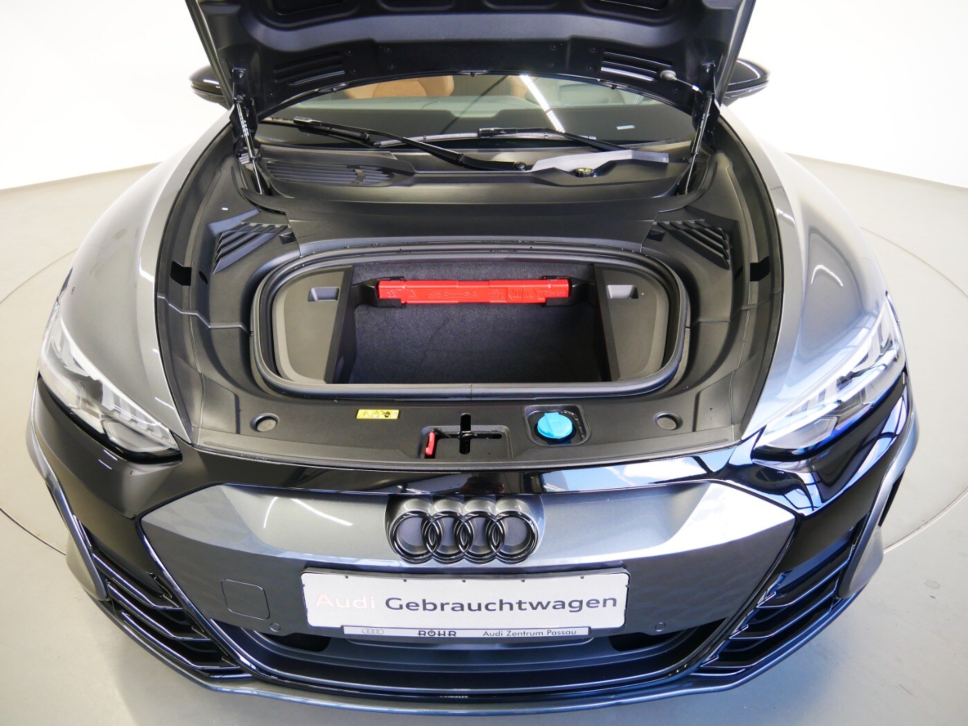 Image about Audi e-tron GT e-tron quattro